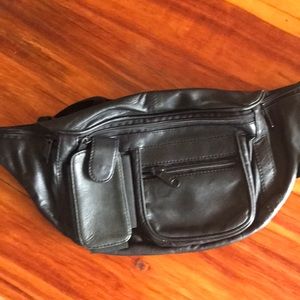 Faux leather Men’s fanny pack
